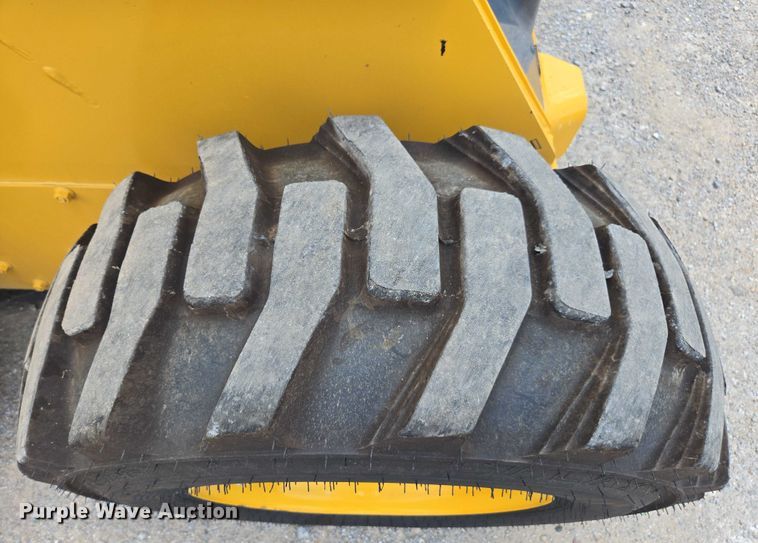 image for item DU7923 2023 John Deere 320G skid steer loader