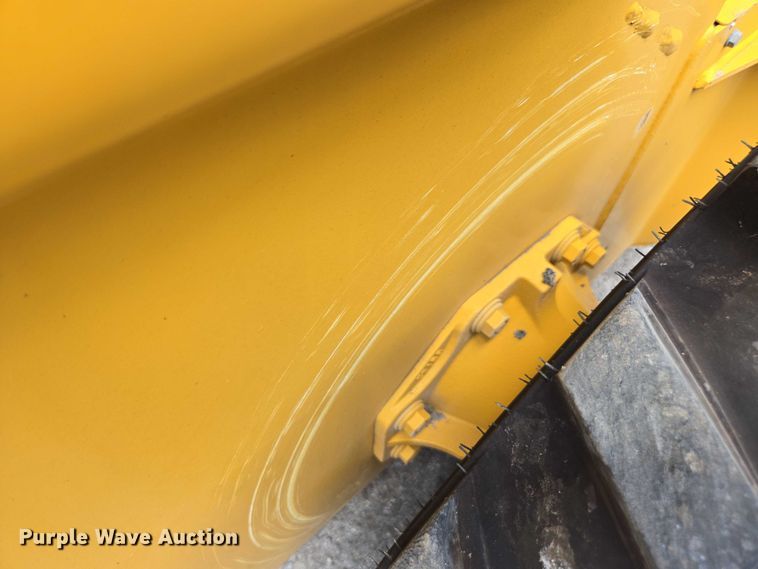 image for item DU7923 2023 John Deere 320G skid steer loader