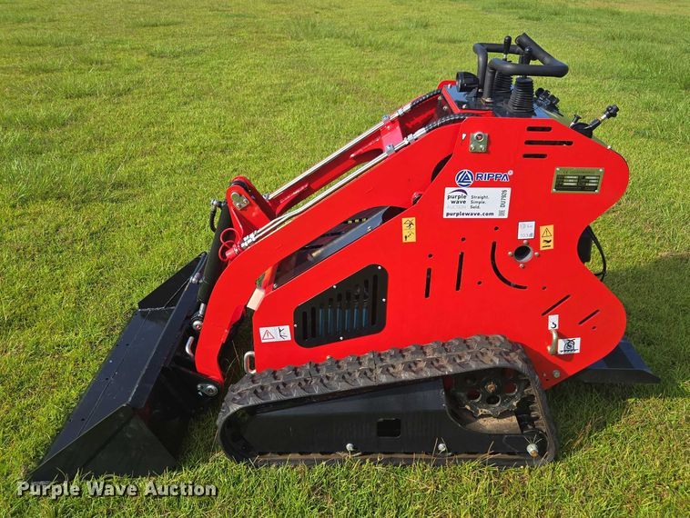 image for item DU7926 Rippa NDI625 compact utility loader