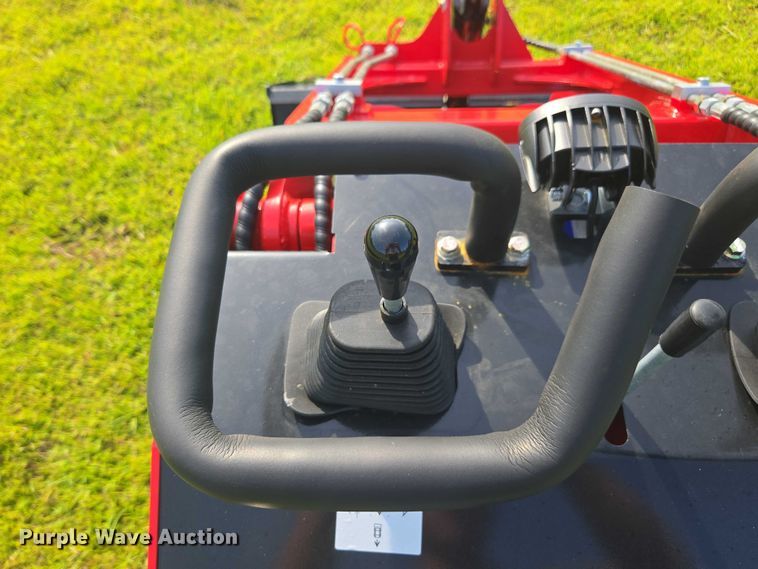 image for item DU7926 Rippa NDI625 compact utility loader