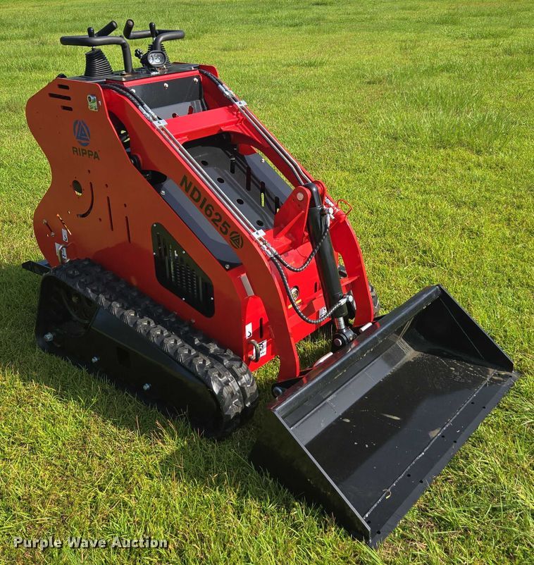 image for item DU7927 Rippa NDI625 compact utility loader