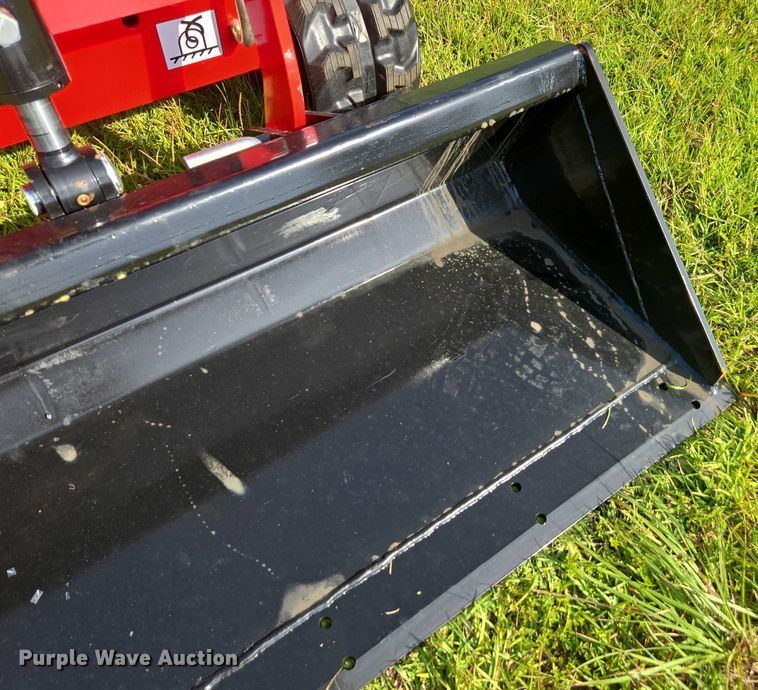 image for item DU7927 Rippa NDI625 compact utility loader