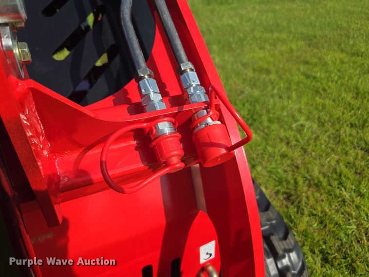 image for item DU7927 Rippa NDI625 compact utility loader