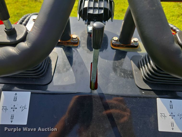 image for item DU7927 Rippa NDI625 compact utility loader