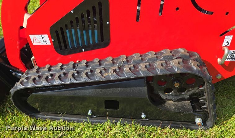 image for item DU7927 Rippa NDI625 compact utility loader