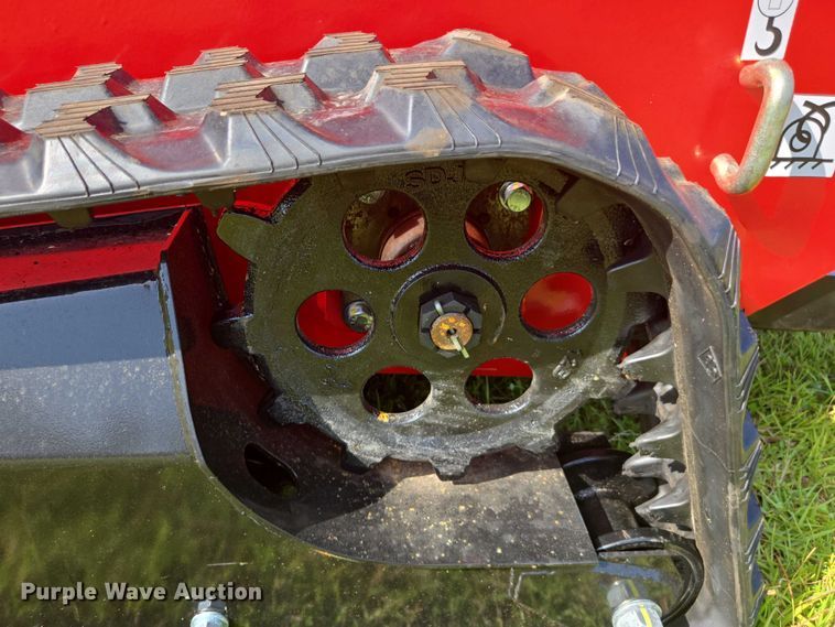 image for item DU7927 Rippa NDI625 compact utility loader