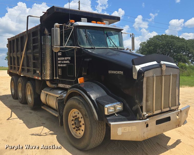 image for item DU7928 1999 Kenworth T800 dump truck