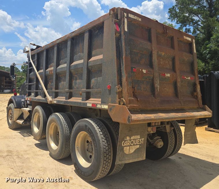 image for item DU7928 1999 Kenworth T800 dump truck