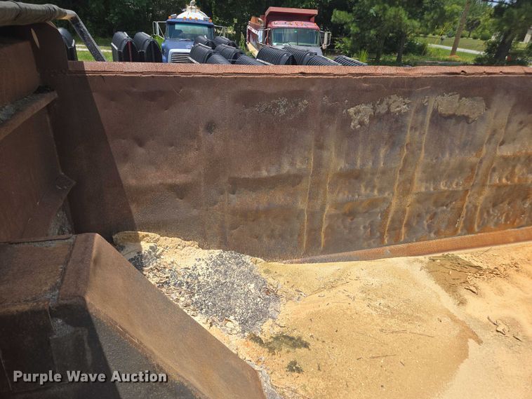 image for item DU7928 1999 Kenworth T800 dump truck