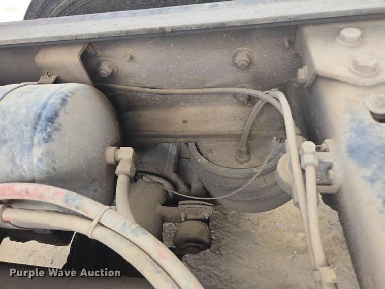 image for item DU7928 1999 Kenworth T800 dump truck