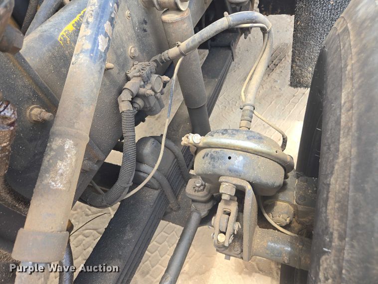 image for item DU7928 1999 Kenworth T800 dump truck