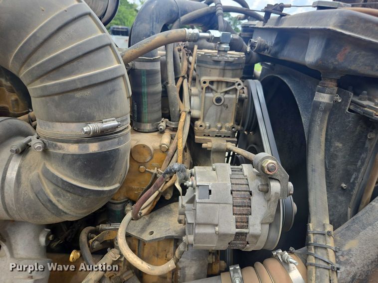 image for item DU7928 1999 Kenworth T800 dump truck