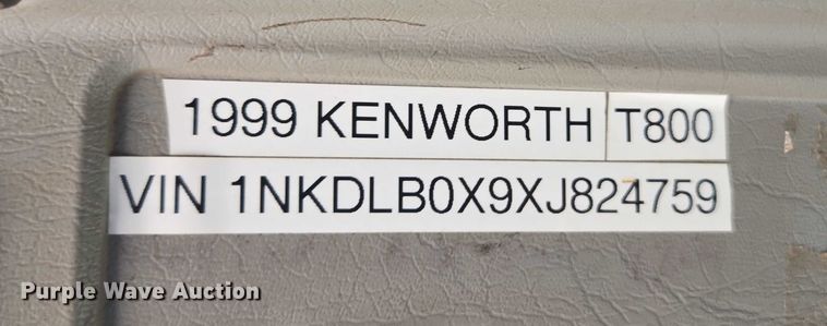 image for item DU7928 1999 Kenworth T800 dump truck