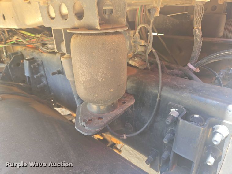 image for item DU7929 2008 Mack GU713 dump truck