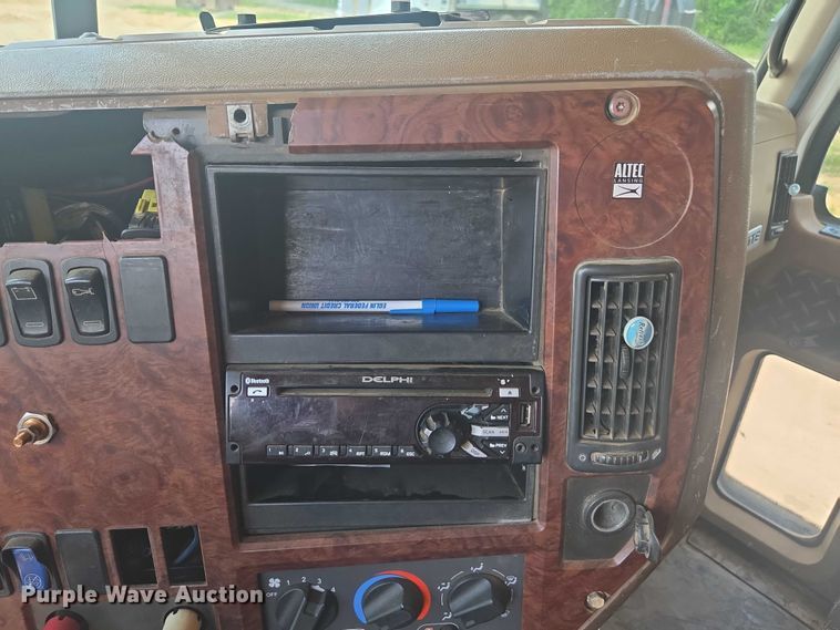 image for item DU7929 2008 Mack GU713 dump truck