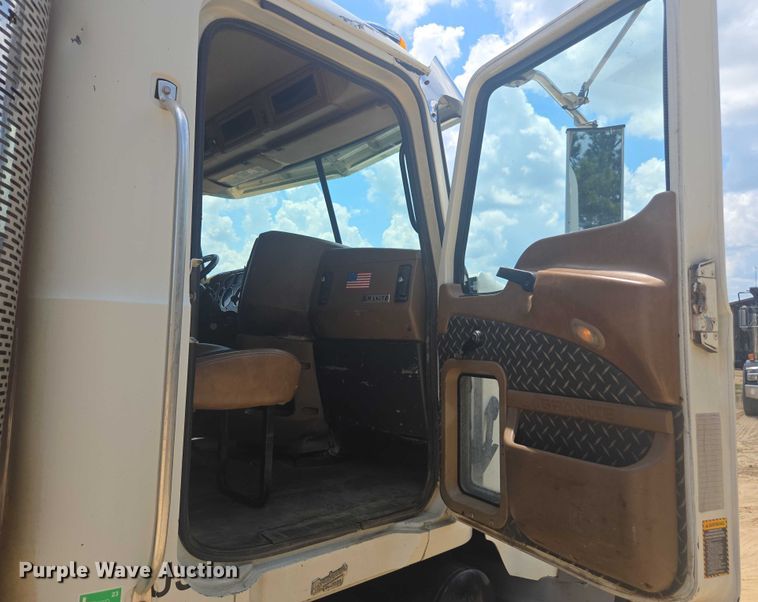 image for item DU7929 2008 Mack GU713 dump truck