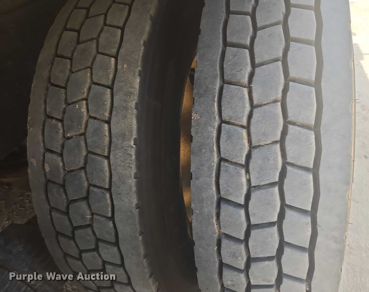 image for item DU7929 2008 Mack GU713 dump truck