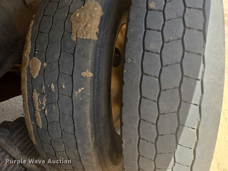 image for item DU7929 2008 Mack GU713 dump truck