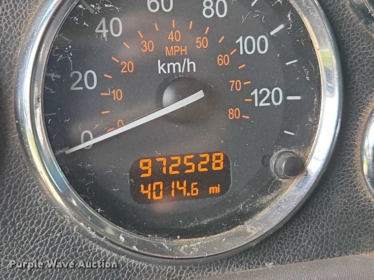 image for item DU7930 2012 Peterbilt 367 dump truck