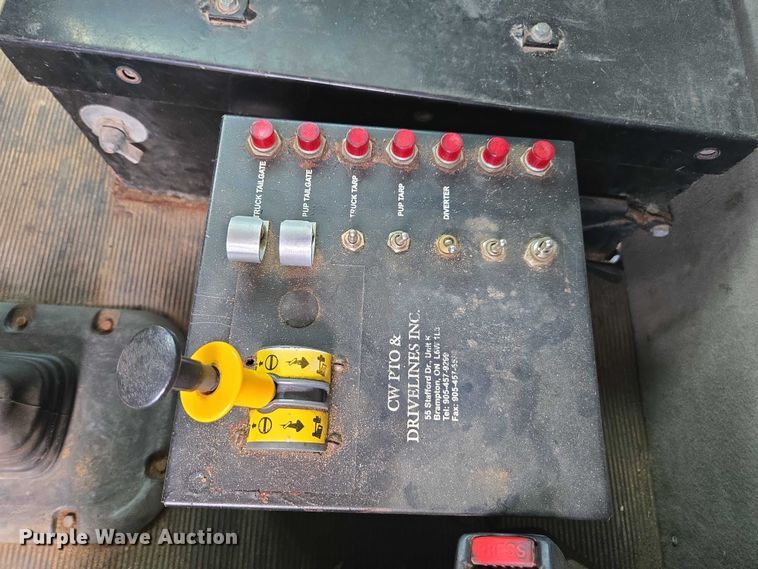 image for item DU7930 2012 Peterbilt 367 dump truck