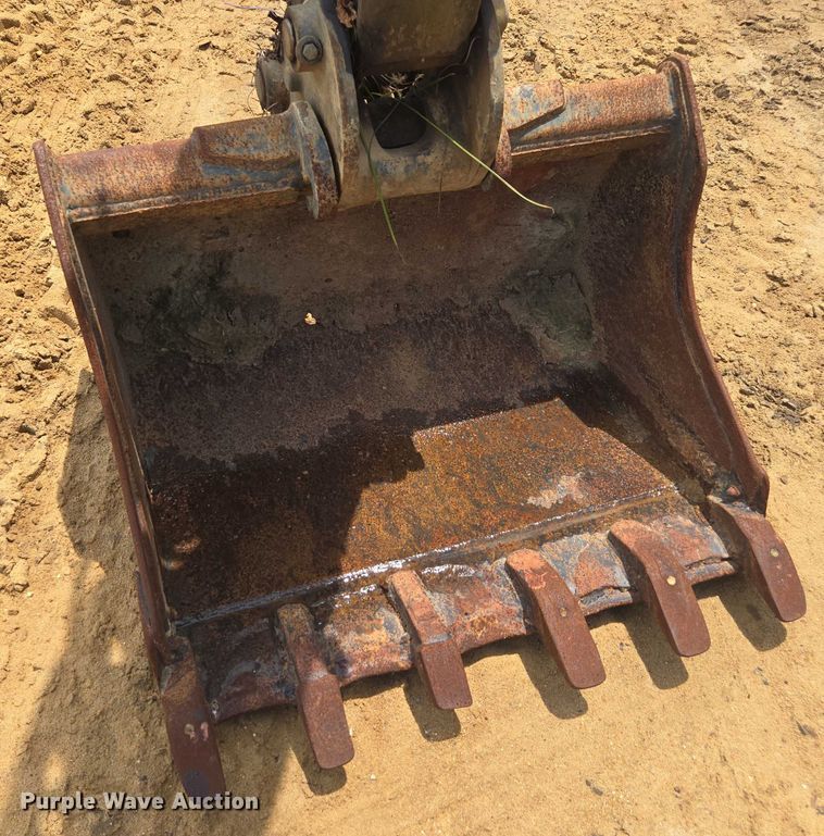 image for item DU7932 2011 Bobcat E50M mini excavator