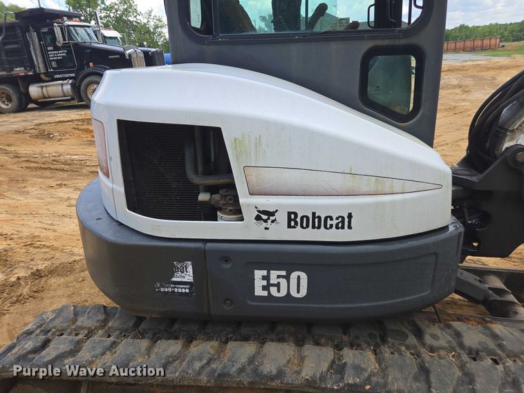 image for item DU7932 2011 Bobcat E50M mini excavator