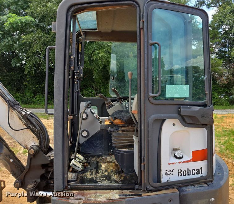image for item DU7932 2011 Bobcat E50M mini excavator