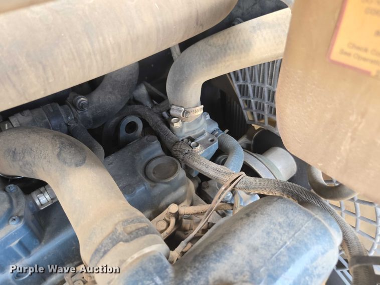 image for item DU7932 2011 Bobcat E50M mini excavator