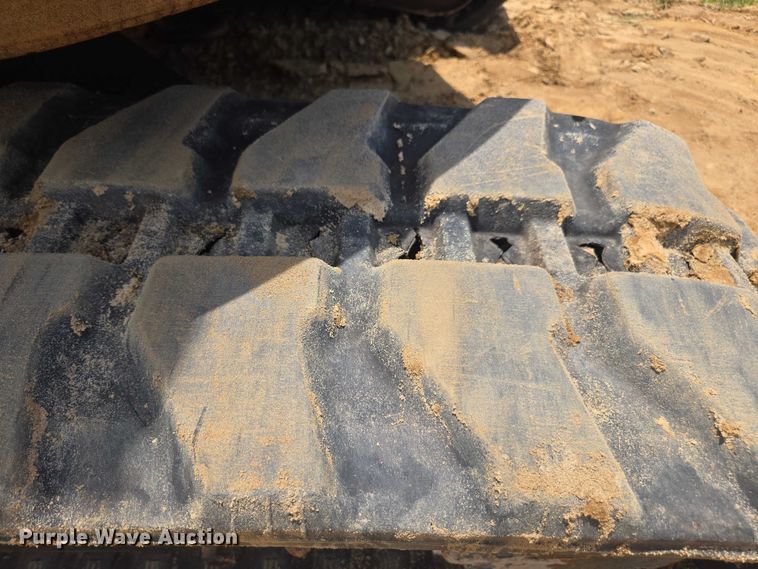 image for item DU7932 2011 Bobcat E50M mini excavator