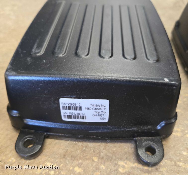 image for item DU7934 Trimble GPS  