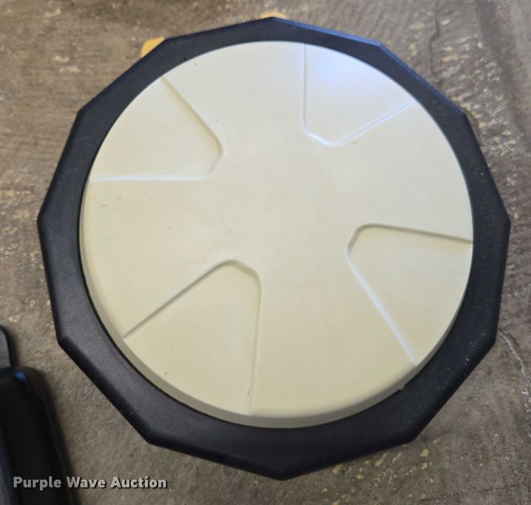 image for item DU7934 Trimble GPS  