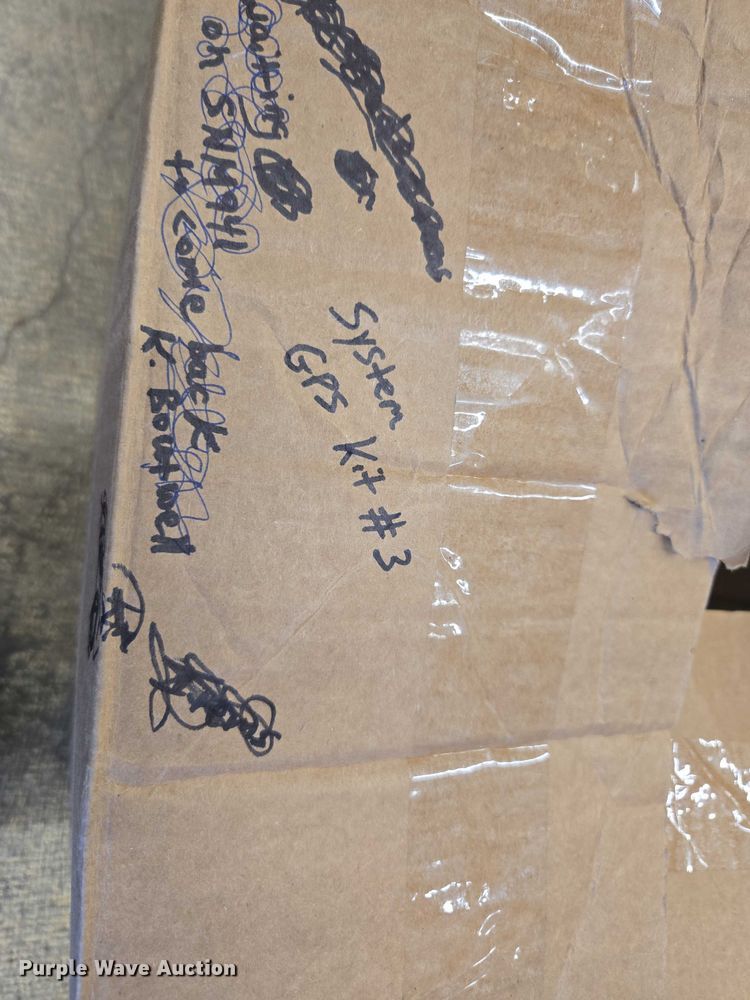 image for item DU7934 Trimble GPS  