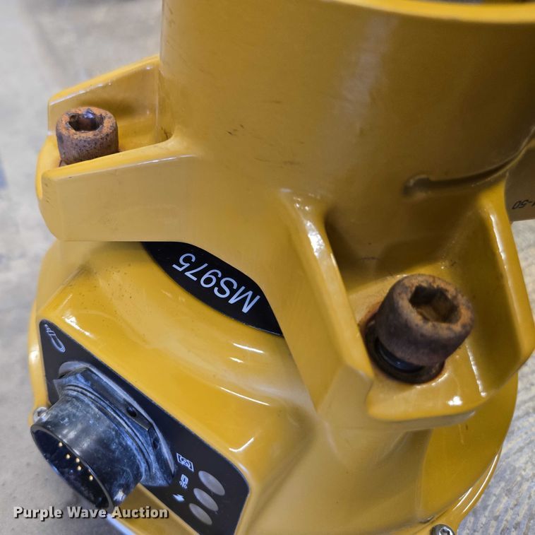 image for item DU7936 Trimble GPS