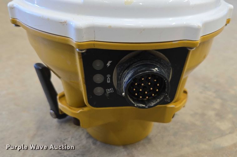 image for item DU7936 Trimble GPS