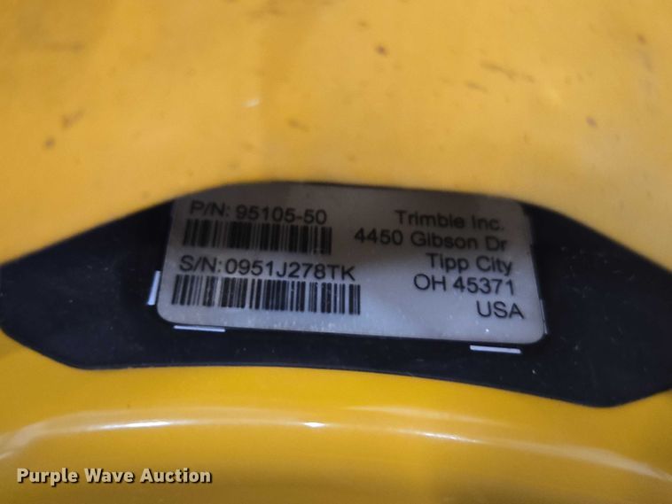 image for item DU7936 Trimble GPS