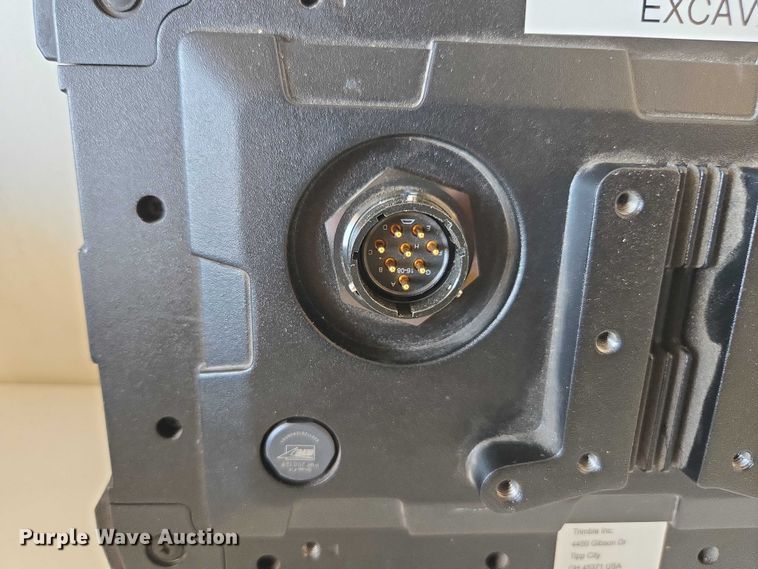 image for item DU7937 Trimble GPS 