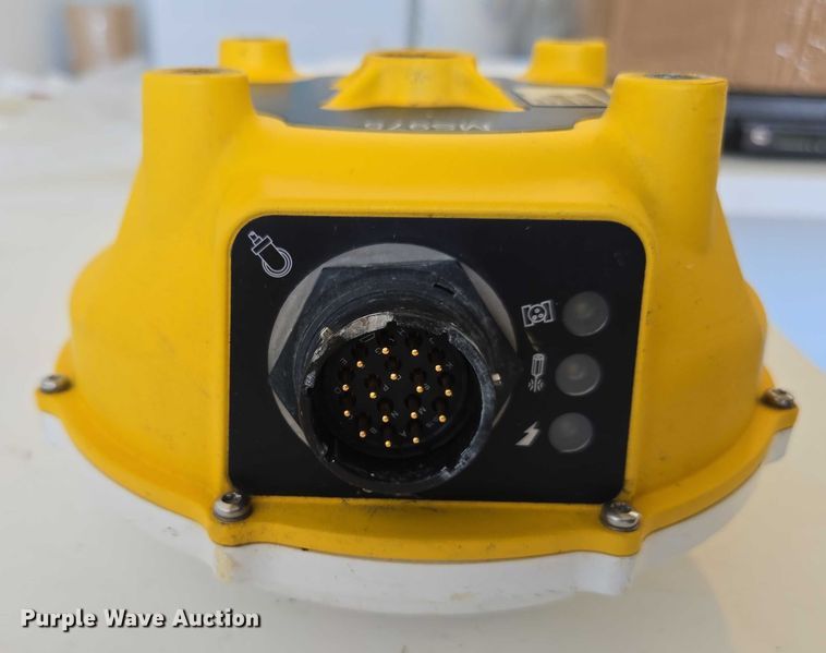 image for item DU7937 Trimble GPS 