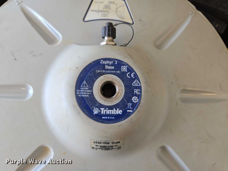 image for item DU7938 Trimble survey kit 