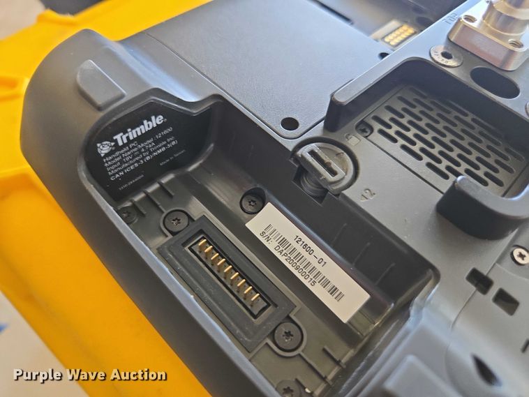 image for item DU7938 Trimble survey kit 