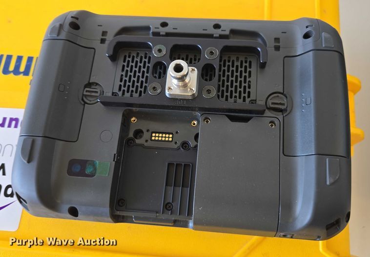 image for item DU7938 Trimble survey kit 