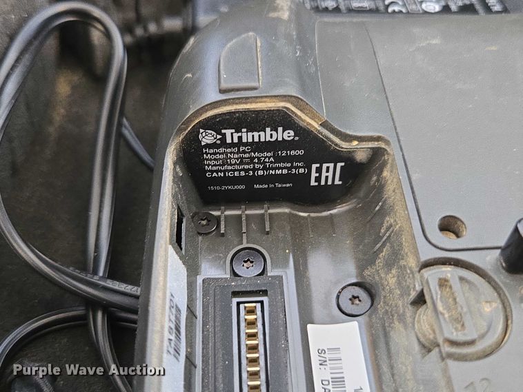 image for item DU7939 Trimble survey kit