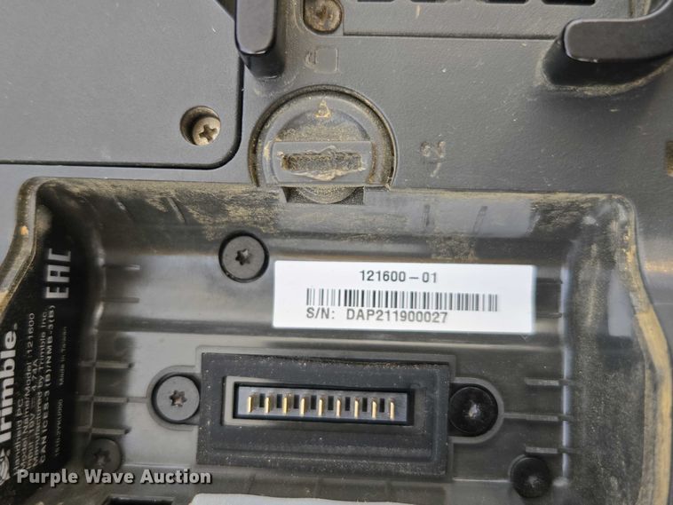 image for item DU7939 Trimble survey kit