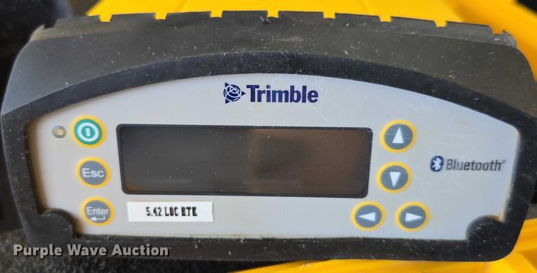 image for item DU7940 Trimble survey kit