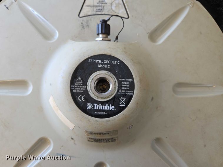 image for item DU7940 Trimble survey kit