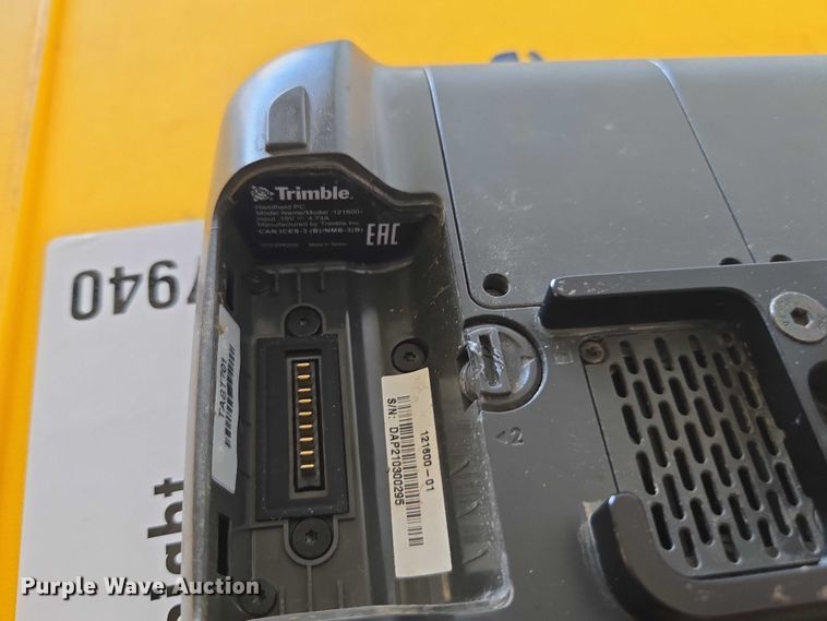 image for item DU7940 Trimble survey kit