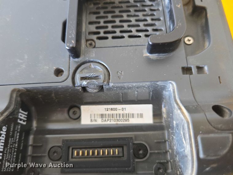 image for item DU7940 Trimble survey kit