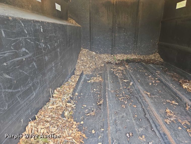 image for item DU7942 1997 GMC C7500 forestry bucket truck