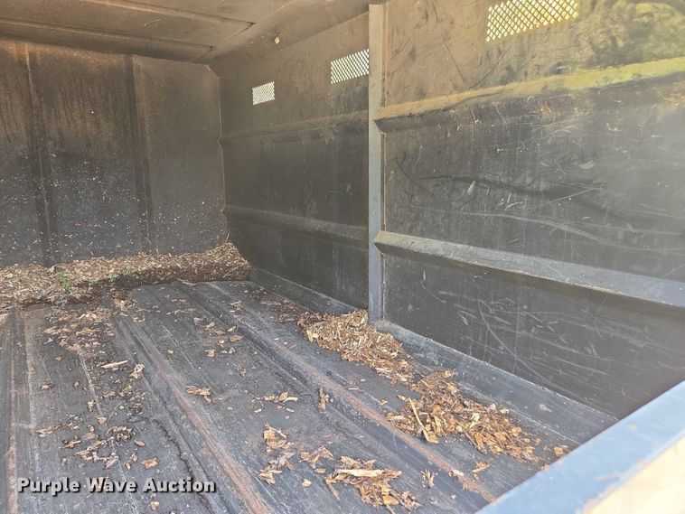 image for item DU7942 1997 GMC C7500 forestry bucket truck