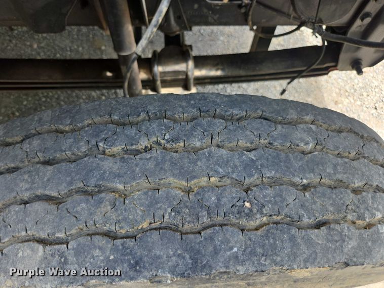 image for item DU7942 1997 GMC C7500 forestry bucket truck