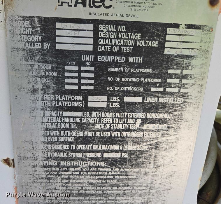 image for item DU7942 1997 GMC C7500 forestry bucket truck